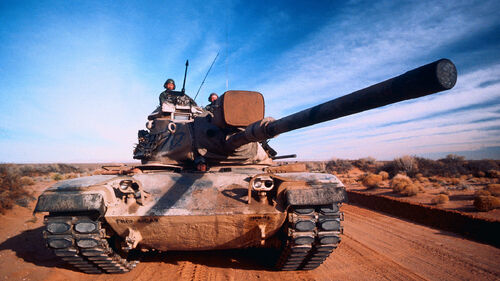 último caso de la compañía sobre PHIDIX Cables de control de cambios de engranaje que mejoran los sistemas de transmisión del tanque