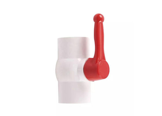 2 Dirección recta a través del tipo de válvula de bolas de PVC manual UPVC flujo de agua de control fijo