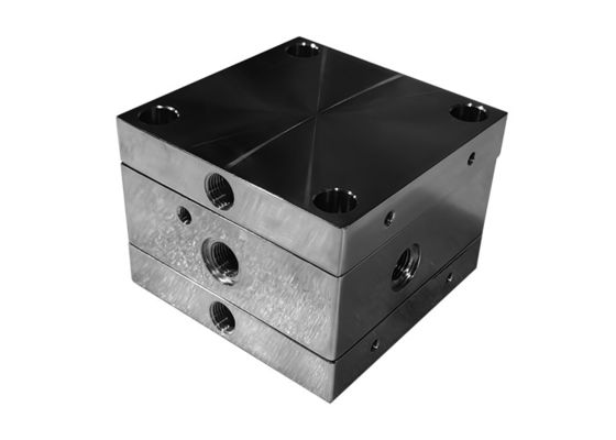 Productos personalizados Flange de vacío 3 Diferente de los productos estándar, producidos en masa en especificaciones, cantidad, color